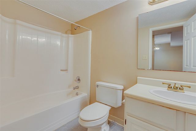 1011 Northlake Drive, Anderson, SC 29625