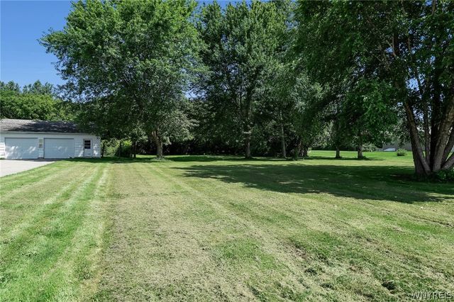 6481 Hatter Road, Newfane, NY 14108
