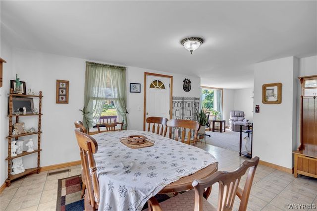 6481 Hatter Road, Newfane, NY 14108