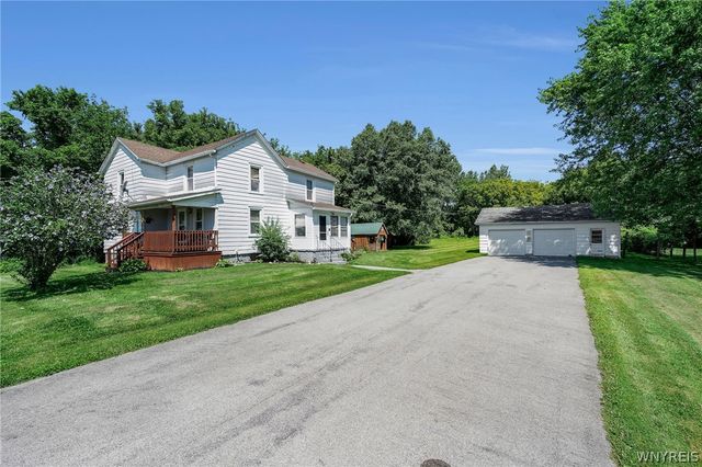 6481 Hatter Road, Newfane, NY 14108