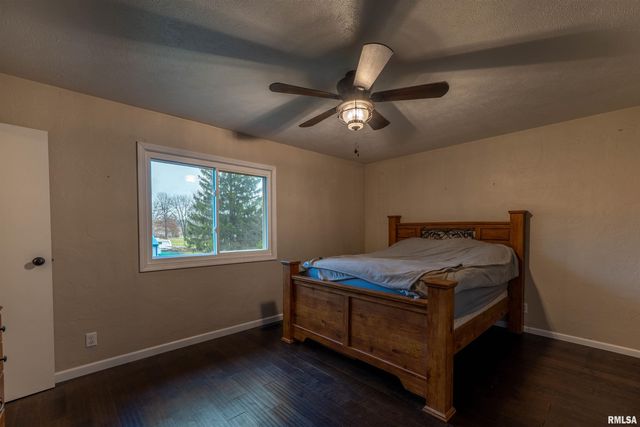 6528 S NAVAJO Drive, Bartonville, IL 61607