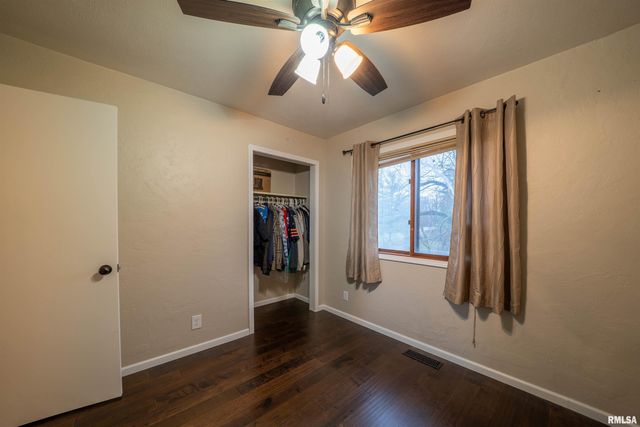 6528 S NAVAJO Drive, Bartonville, IL 61607