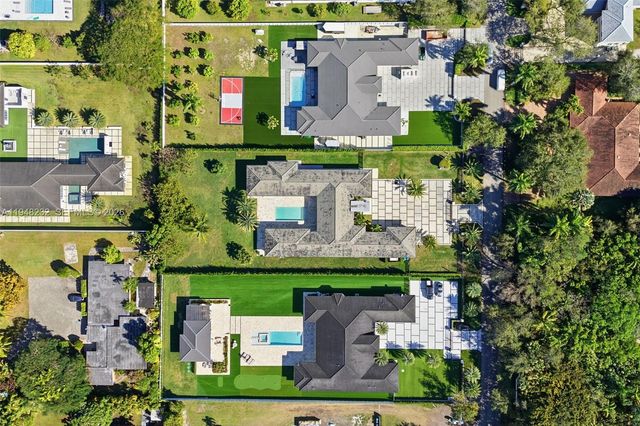 10005 SW 66th St, Miami, FL 33173