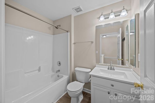 12353 Jessica Place, Charlotte, NC 28269