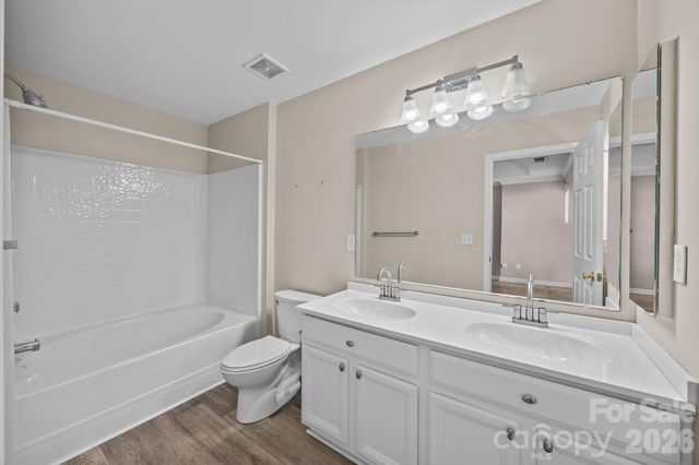 12353 Jessica Place, Charlotte, NC 28269