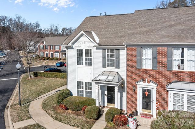 12353 Jessica Place, Charlotte, NC 28269