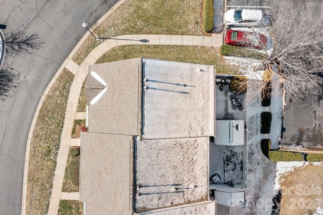 12353 Jessica Place, Charlotte, NC 28269