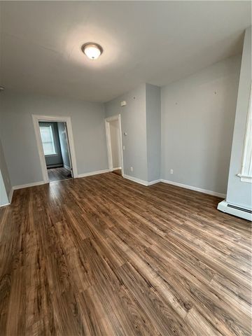 207 Pawtucket Avenue, Pawtucket, RI 02860