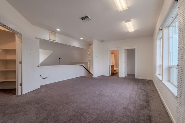 1316 NE Foster Way, Grants Pass, OR 97526