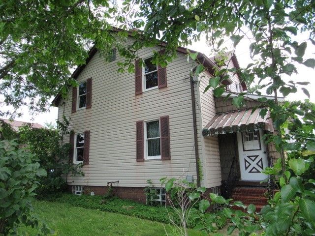 743 Spence Way, Mt Pleasant Boro, PA 15666