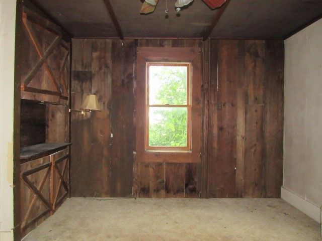 743 Spence Way, Mt Pleasant Boro, PA 15666