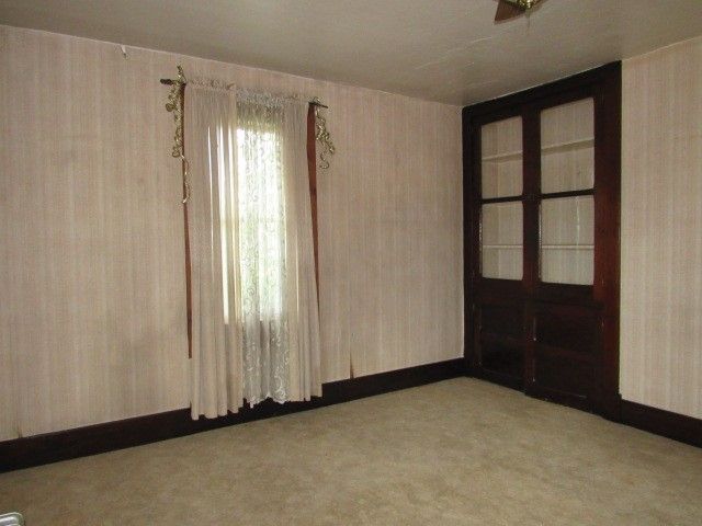 743 Spence Way, Mt Pleasant Boro, PA 15666