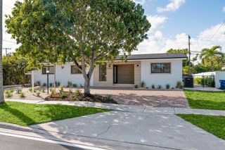 20500 Highland Lakes Boulevard, Miami, FL 33179