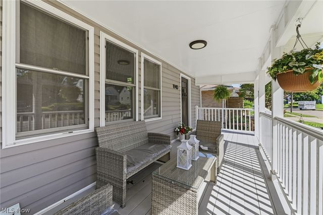 1940 8th Street SW, Akron, OH 44314