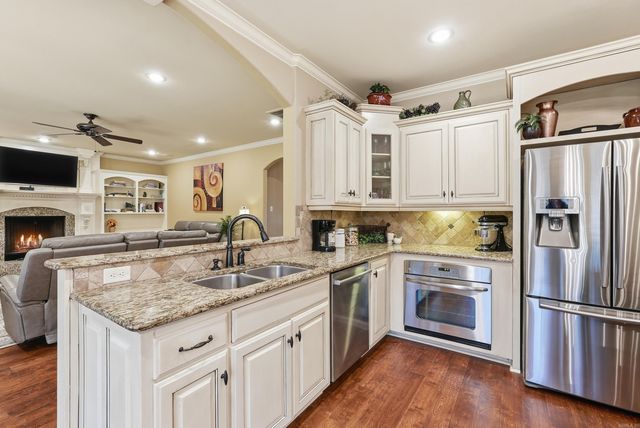 1120 Applewood Drive, Conway, AR 72034