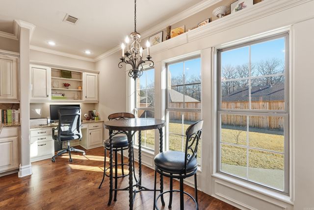 1120 Applewood Drive, Conway, AR 72034