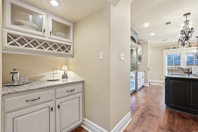 1120 Applewood Drive, Conway, AR 72034