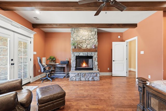 1120 Applewood Drive, Conway, AR 72034