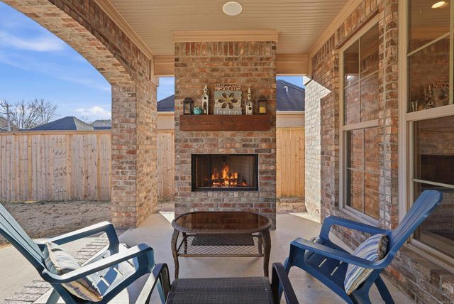 1120 Applewood Drive, Conway, AR 72034