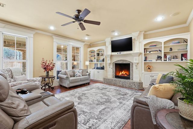 1120 Applewood Drive, Conway, AR 72034