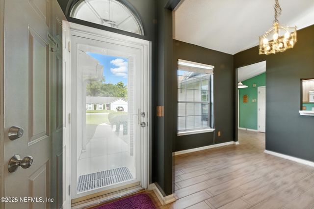 6699 LANA Lane, Jacksonville, FL 32244
