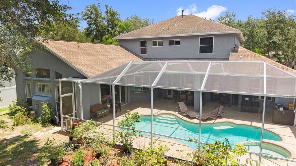 Image 69 of property listing at 8380 GOLDEN PRAIRIE DRIVE, Tampa, FL 33647