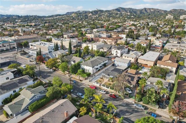 4427 Camero Avenue, Los Angeles, CA 90027