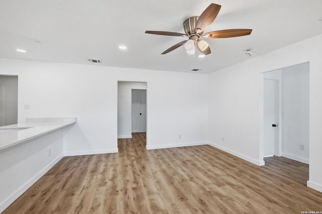 808 college, Seguin, TX 78155