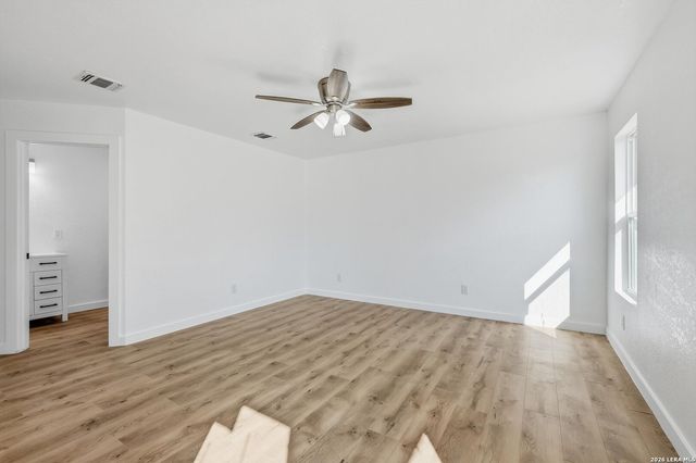 808 college, Seguin, TX 78155