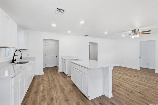 808 college, Seguin, TX 78155