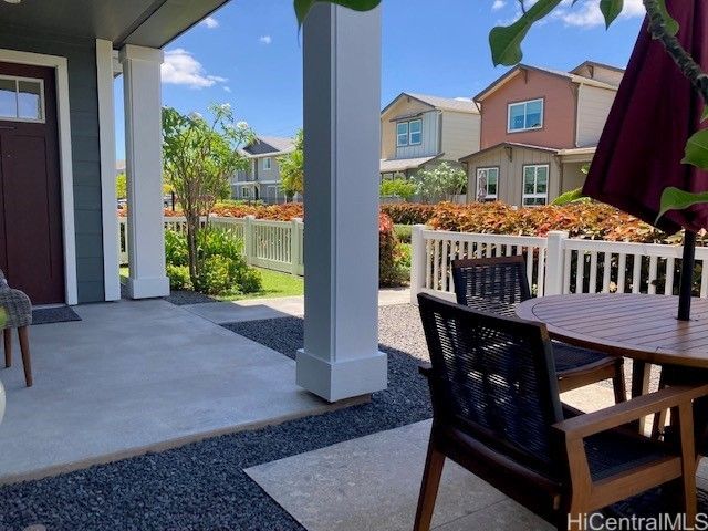 91-1101 Franklin D Roosevelt Avenue 302, Kapolei, HI 96707