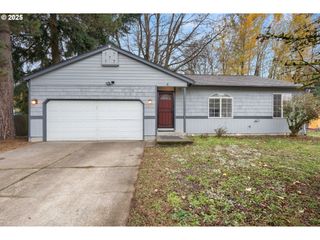 618 Ne FALOMA Rd, Portland, OR 97211