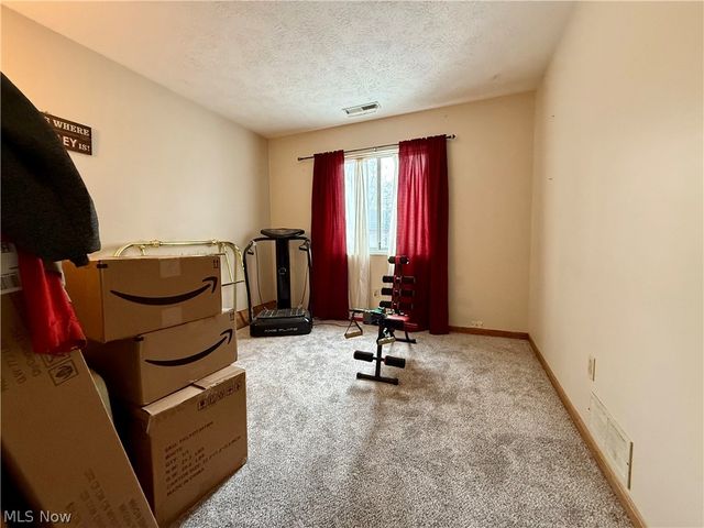 5000 Mildred Circle SW, Navarre, OH 44662