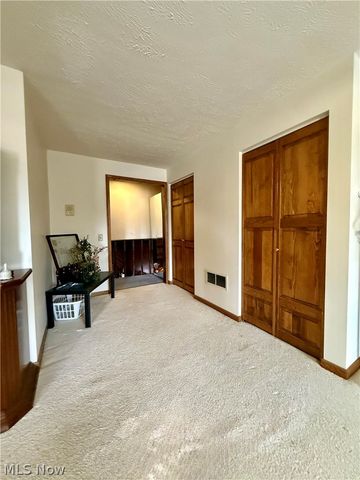 5000 Mildred Circle SW, Navarre, OH 44662