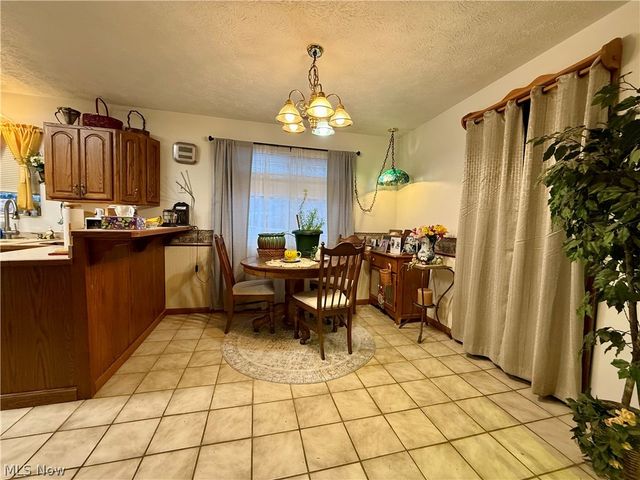 5000 Mildred Circle SW, Navarre, OH 44662