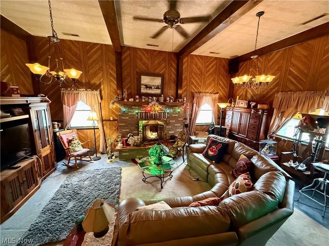 5000 Mildred Circle SW, Navarre, OH 44662