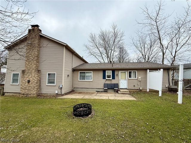 5000 Mildred Circle SW, Navarre, OH 44662