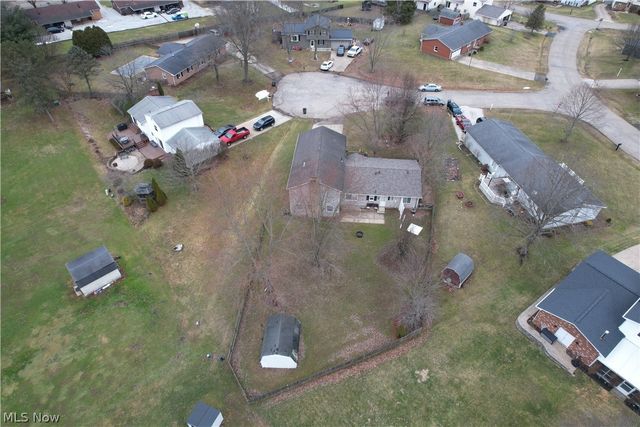 5000 Mildred Circle SW, Navarre, OH 44662