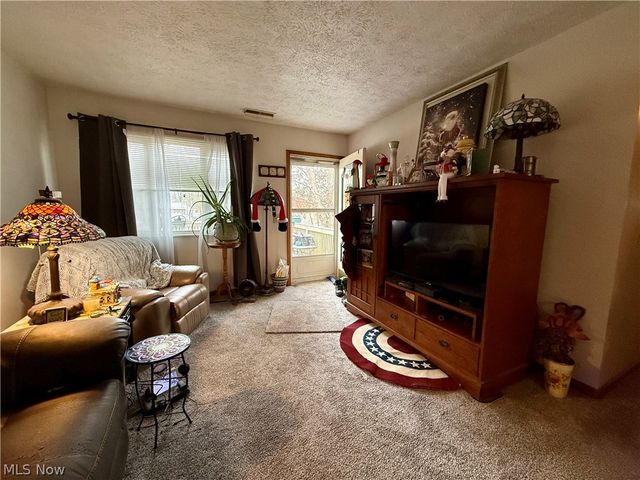 5000 Mildred Circle SW, Navarre, OH 44662