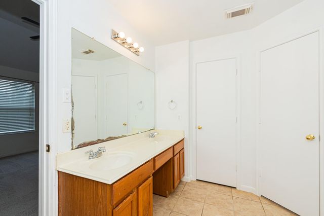 29003 Fox Fountain Lane, Spring, TX 77386