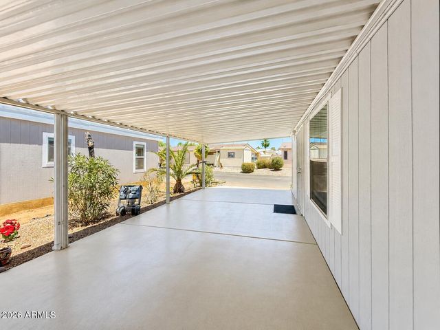 201 S Greenfield Road 11, Mesa, AZ 85206