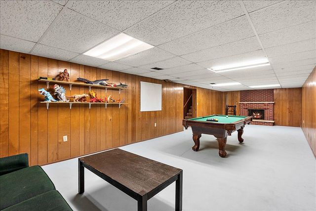 3035 E Paris Avenue, Grand Rapids, MI 49512