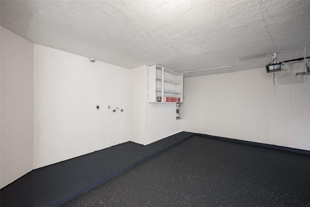 222 Tara Plantation Drive, Richmond, TX 77469