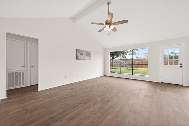 222 Tara Plantation Drive, Richmond, TX 77469