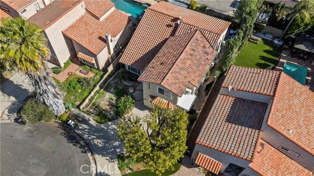 6920 Loma Verde, Canoga Park (los Angeles), CA 91303