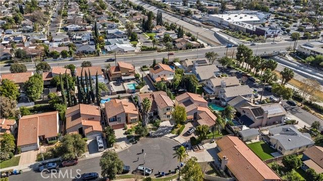 6920 Loma Verde, Canoga Park (los Angeles), CA 91303