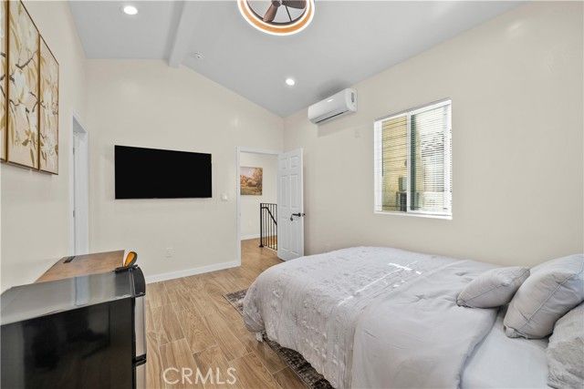 6920 Loma Verde, Canoga Park (los Angeles), CA 91303