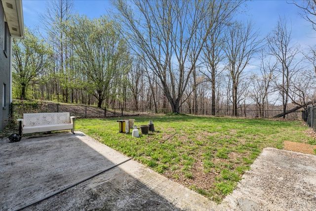 1389 Coconut Ridge Rd, Smithville, TN 37166