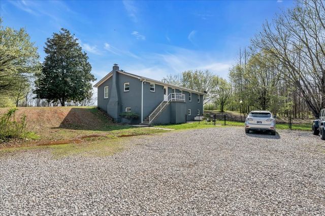 1389 Coconut Ridge Rd, Smithville, TN 37166