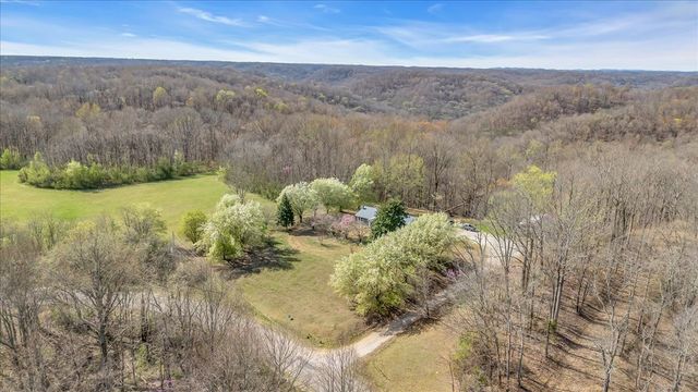 1389 Coconut Ridge Rd, Smithville, TN 37166